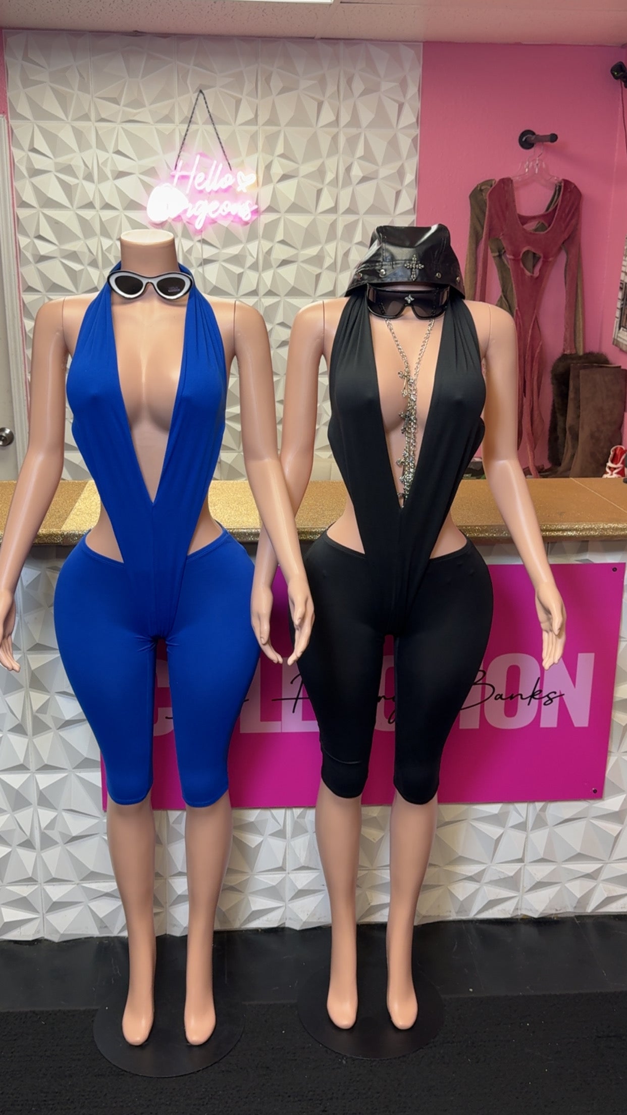 Risk It All Romper ( Black)