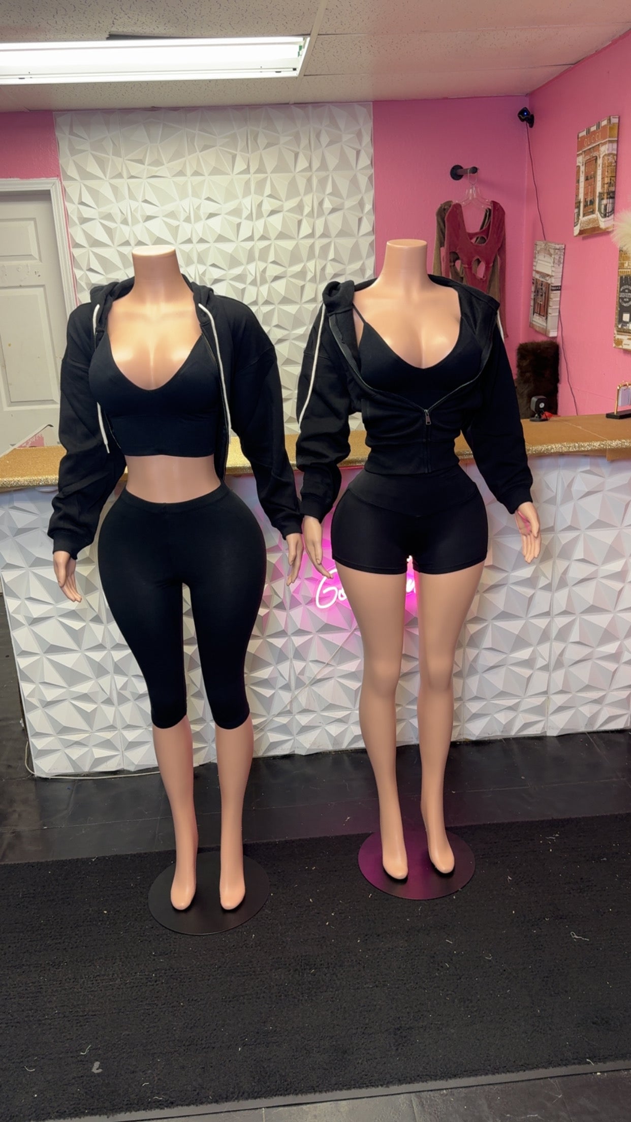 Women’s 4 piece set comes with a matching bra, capris, shorts, and hoodie 